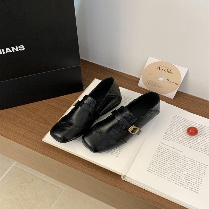 Retro Carved Square Head Shallow Mouth Single Shoes Flat-soled Small Leather Shoes Women's Niche Design French Mary Jane Shoes Autumn Women