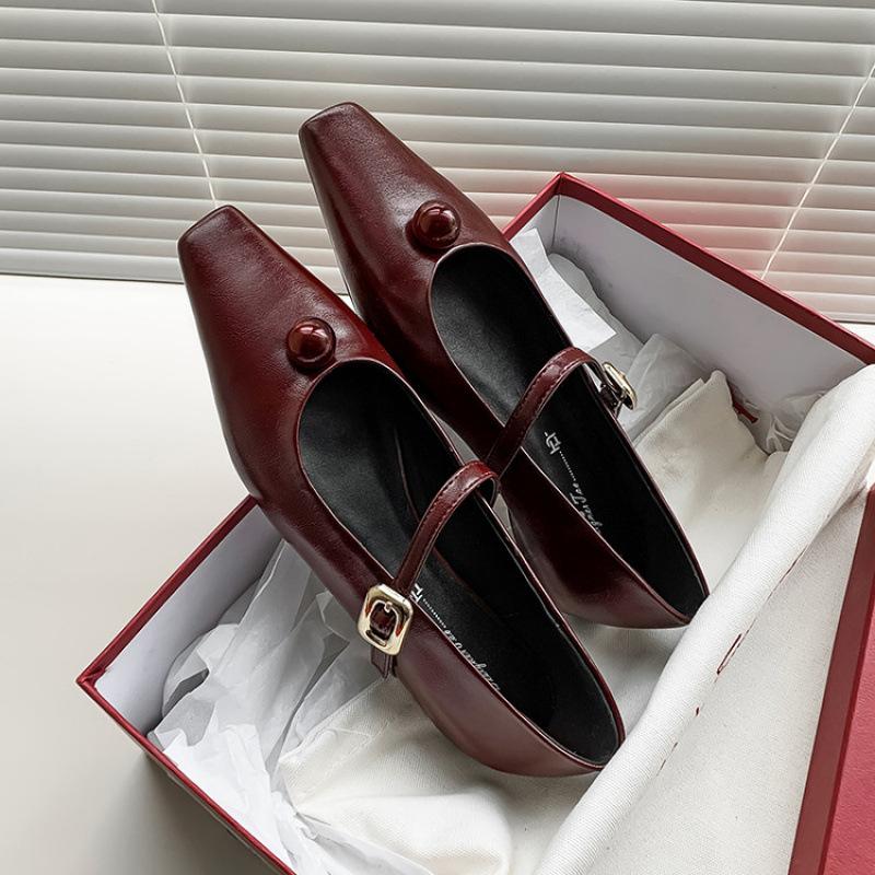 New women s fashion single shoes square head low heel patent leather women s shoes cowhide buckle single shoes women s comfortable and fashionab 34
