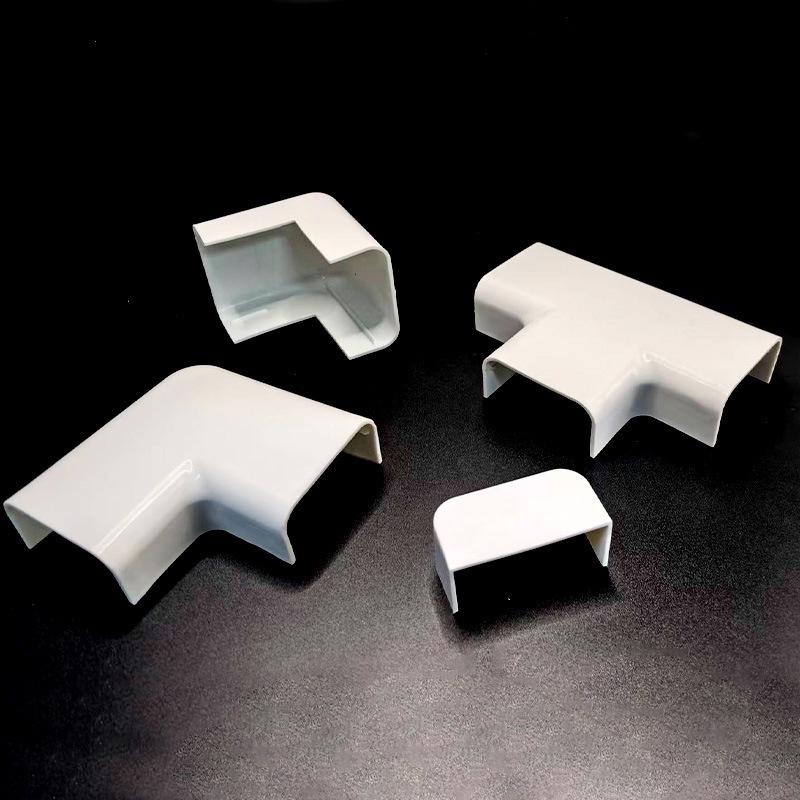 PVC Kanál pro radiátorové potrubí: Nástěnný vodorovný koleno pro ochranu potrubí horké vody