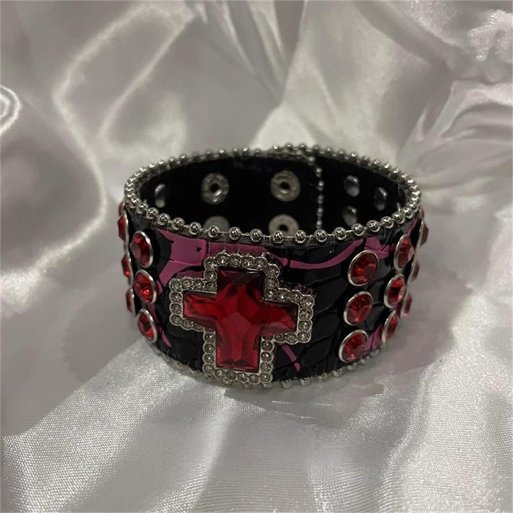 New Cross Bracelet for Men Hip Hop Spicy Girl Punk Rhinestone Handmade Personalized Leather Willow Nail Handmade