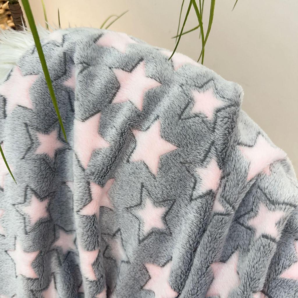 Shining Planet Girl Flannel Blanket | Warm Four Seasons Office Nap Air Conditioning Blanket