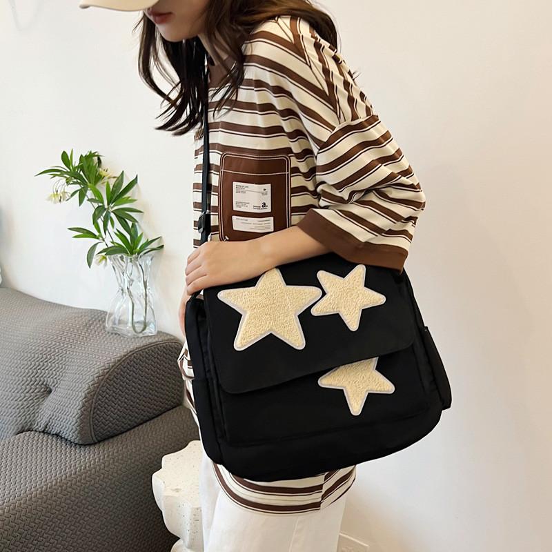 Fashionable Canvas Shoulder Bag For Women 2023 Stylish Crossbody Tote Purse