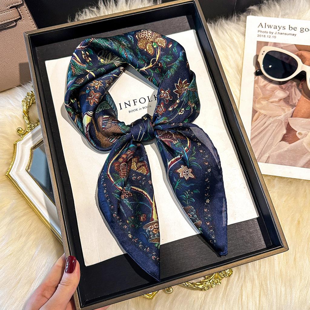 New Fashion 70X70cm Women's Scarf Silk Paisley Print Scarf Square Shawl Decorative Headband Neck Luxury Design Bandana
