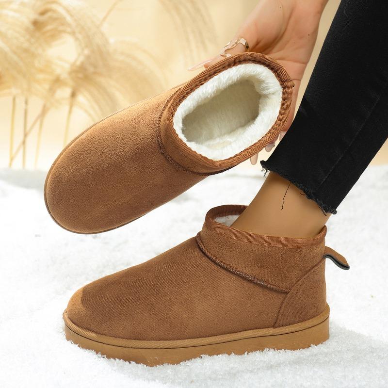 Sleeve boots women's new large size fashion temperament snow boots piled thickened cotton boots tide