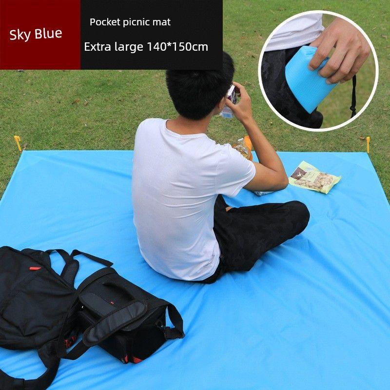 Ultra-Light Outdoor Portable Moisture-Proof Mat, Waterproof Grass and Beach Mat, Travel Dirt-Proof Mat, Picnic Barbecue Picnic Mat