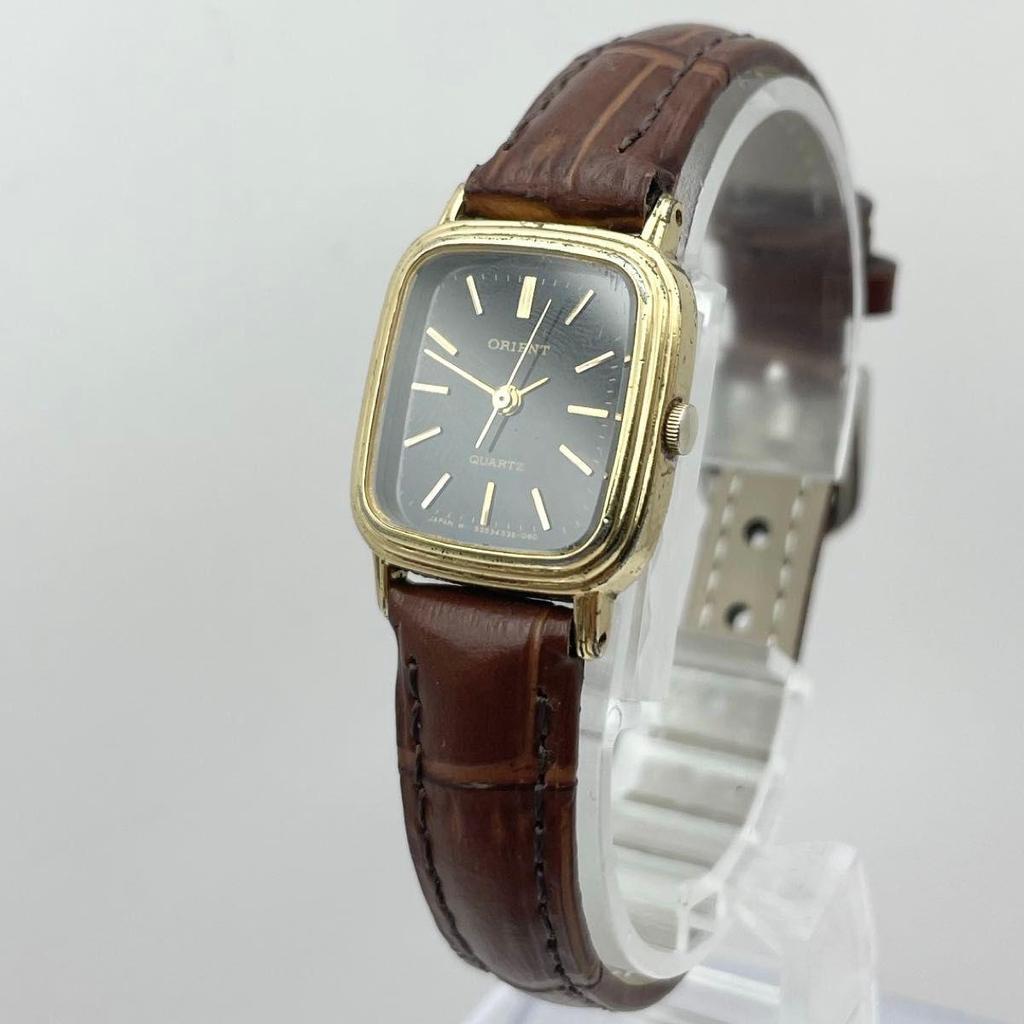 Used 80s Vintage Orient Tank Gold Watch Dress Watch Rectangular Square Quartz Working Item
