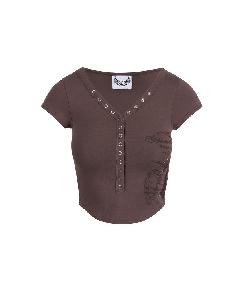 Gillaakaibeu Lace Cross Patched Button Crop T-Shirts_Brown