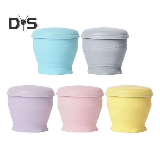 Silicone Folding Water Cup with Lanyard 180ML Reusable Portable Drinking Mug Wide-Mouth Lightweight Collapsible Drinking Vessel for Travel Outdoor