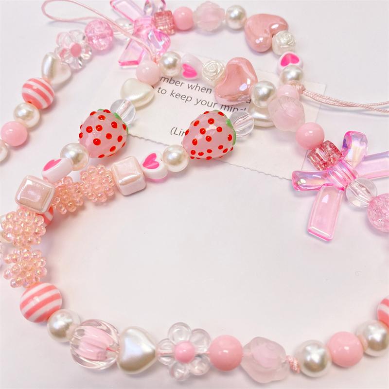 Süße und niedliche rosa Erdbeere Handy-Anhänger Handyketten für Damen Perlenkette Handy-Anhänger Charme Schlüsselband gegen Verlust Schmuck