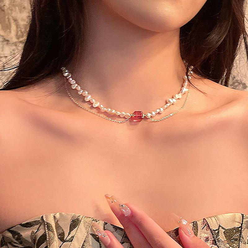 Nuovo Arrivo Elegante Collana da Donna in Oro 14K Riempito con Perle d'Acqua Dolce Naturali e Quarzo Fragola Quadrato per Regali