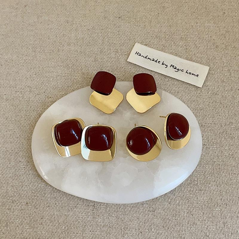 Boucles d'oreilles à tige géométriques en métal Ankola rouge, goutte d'huile, pour femmes, automne et hiver, légères, luxueuses, élégantes et polyvalentes