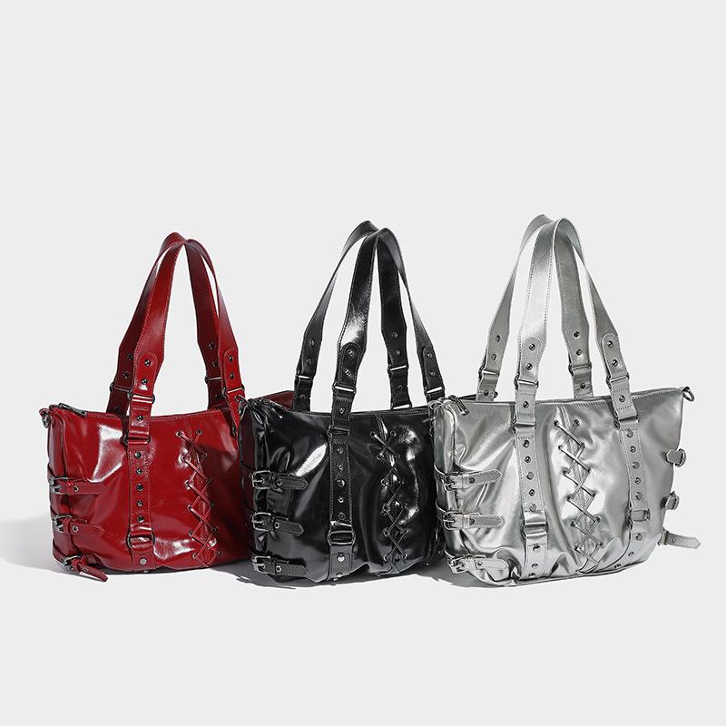 Rivet Luxury Desinger Vintage Women's Handbag Fashion High Quality Lace-up Punk Motorcycle Bag Ladies Large Capacity Travel Bag