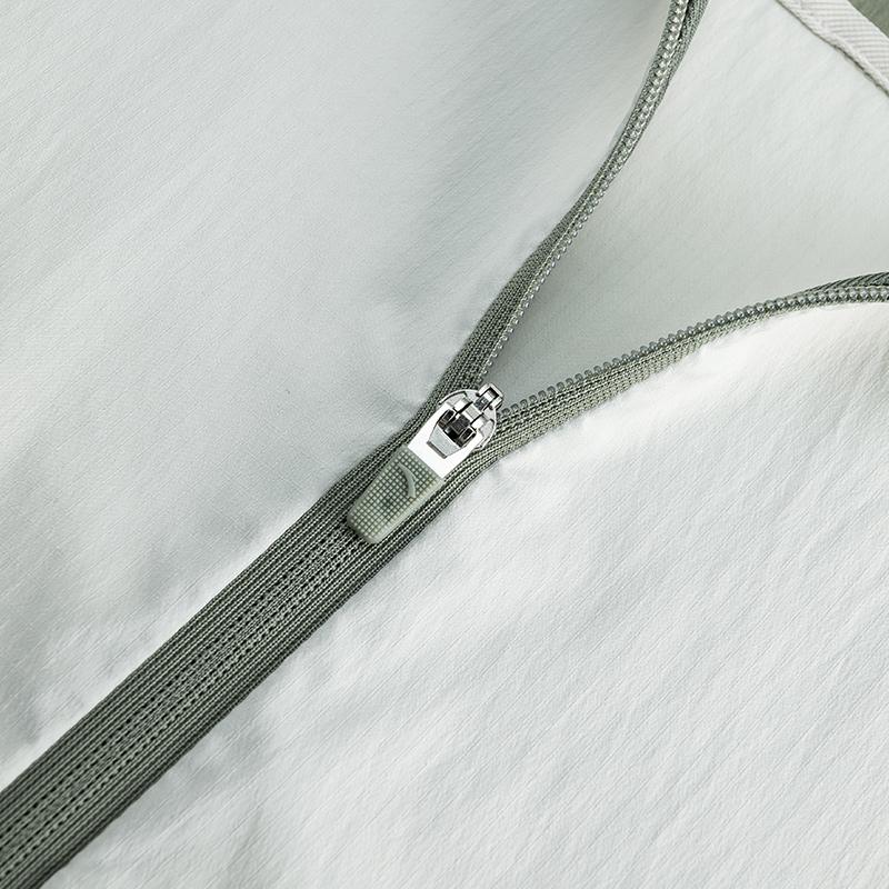 Anta Sports Casual Minimalist Color Block Hooded UV Protection Sun Shirt Men Tops Green 152527605-2