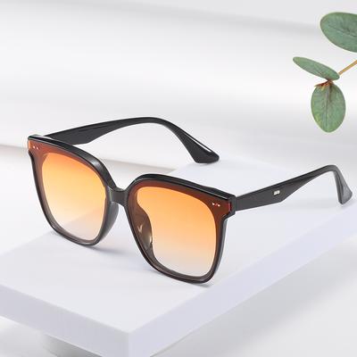 Retro Fashion Square Sunglasses Women Men High-quality Brand Designer Sun Glasses Outdoor Travel Beach Lady Man Glasses UV400