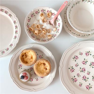 New French Retro Small Flower Relief Ceramic Western Steak Pasta Plate Yogurt Salad Bowl Dessert Dish Serving