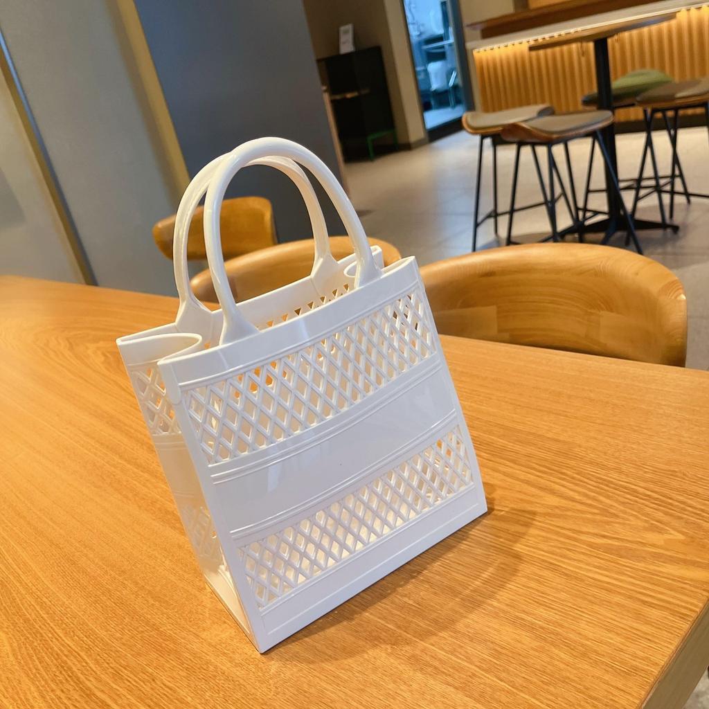 2025 Summer New Shopping Basket Handheld PVC Bag Jelly Bag Large Capacity Basket Storage Basket Candy Color Hollow
