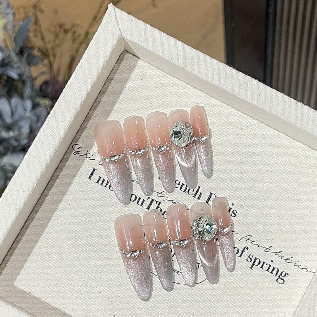 Handmade Blush Pure Atmosphere and Sense of Smile Light Metering Cat Eye Quality K9 Wearable Armor