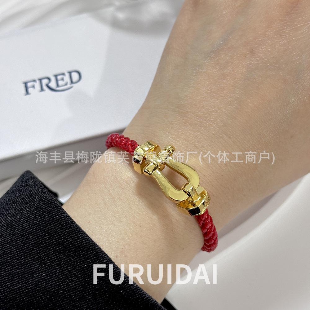 Bracciale Fred Placcato Oro 18k con Ferro di Cavallo Diamantato Zodiaco Corda Rossa - Unisex Stile Fai da Te a Forma di 8