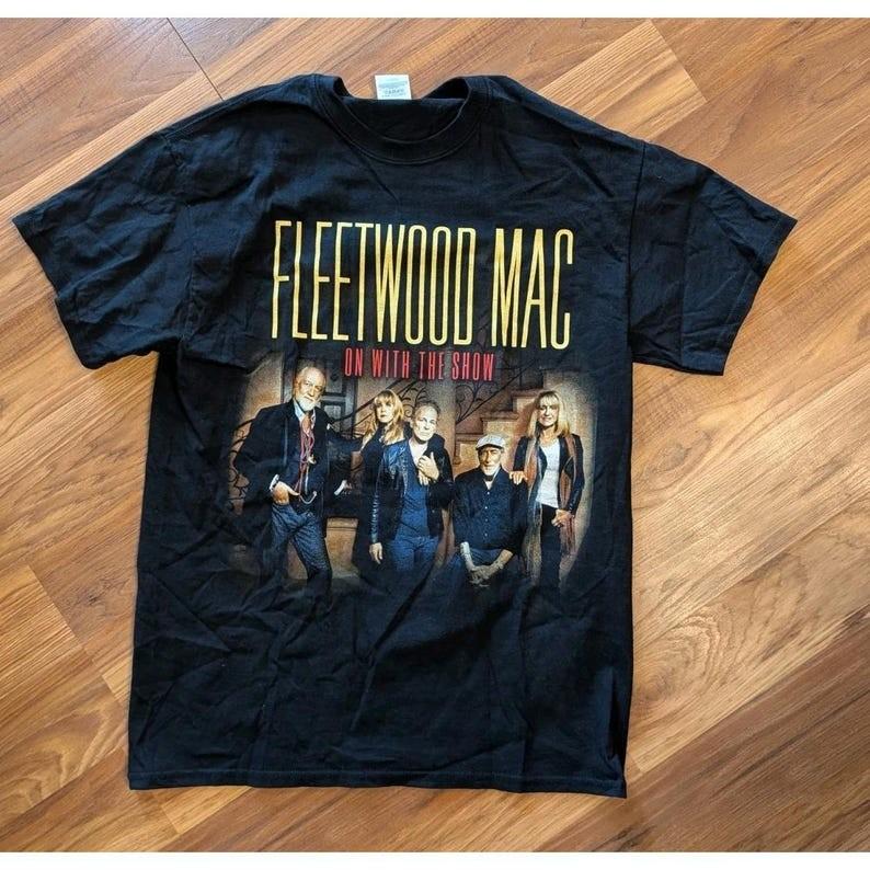 Fleetwood Mac On With The Show T-shirt Classic style Men Women tee NH27304