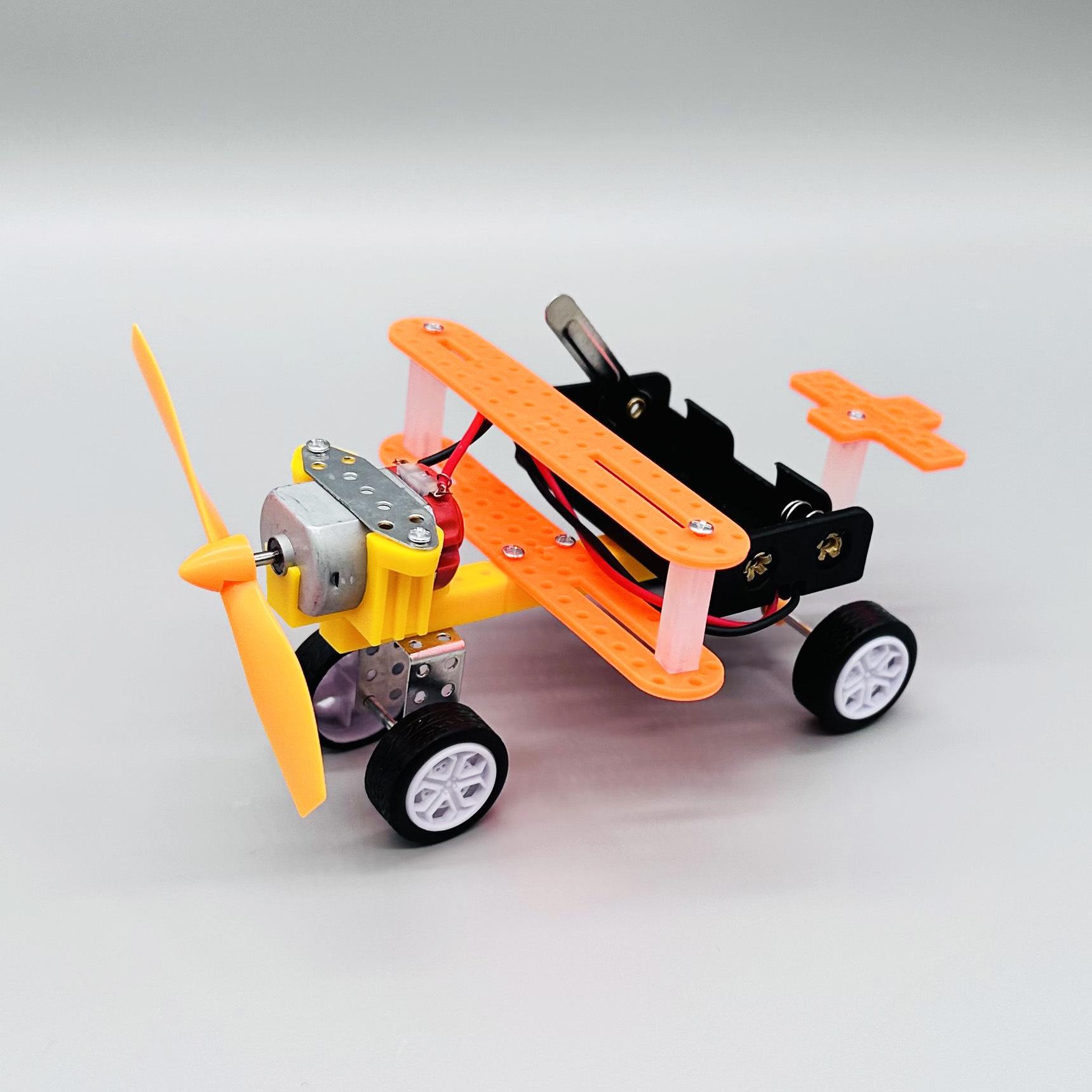

STEM Glider Kit: Student Science Experiment Pack for Building Small Airplanes 8.8*10 cm
