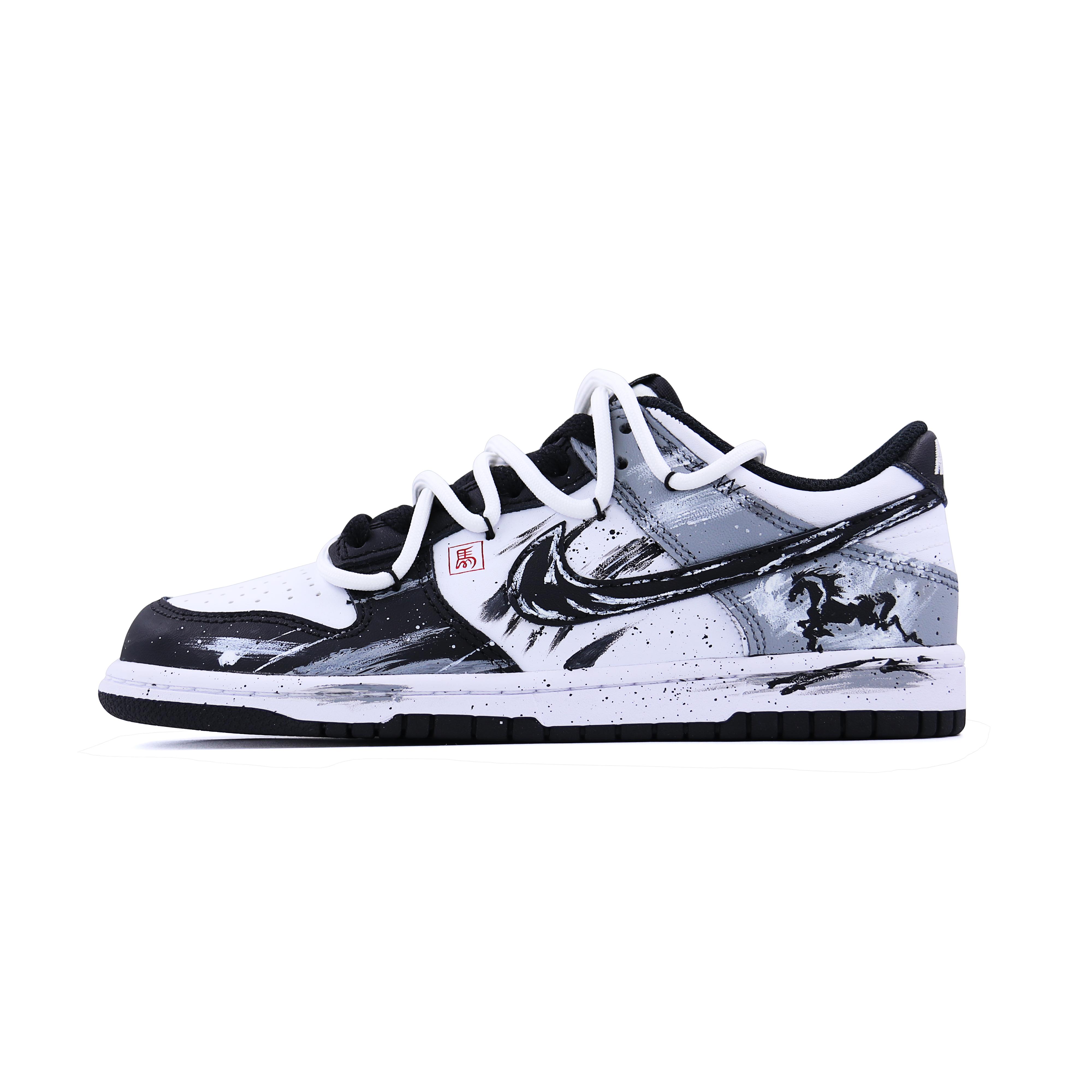 

Nike Dunk CNY Year, Auspicious Steps With Stirrups Lightweight Height Increasing Low top Skateboard Shoes Unisex Black HF5441-100(Team620-) 42