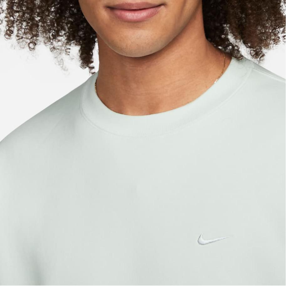 Nike Solid Color Crew Neck Pullover Sweatshirt Men Tops Mint-Green DA0318-121