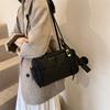 Temperament Shoulder Bag Large Capacity Briefcase Women'S Retro Commuter Boston Armpit Bag