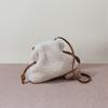 Lammfell Kordelzug Glückstüte für Herbst und Winter, Ein lässiger Stil, Vielseitige Plüschtasche und Eine stilvolle, lässige Umhängetasche