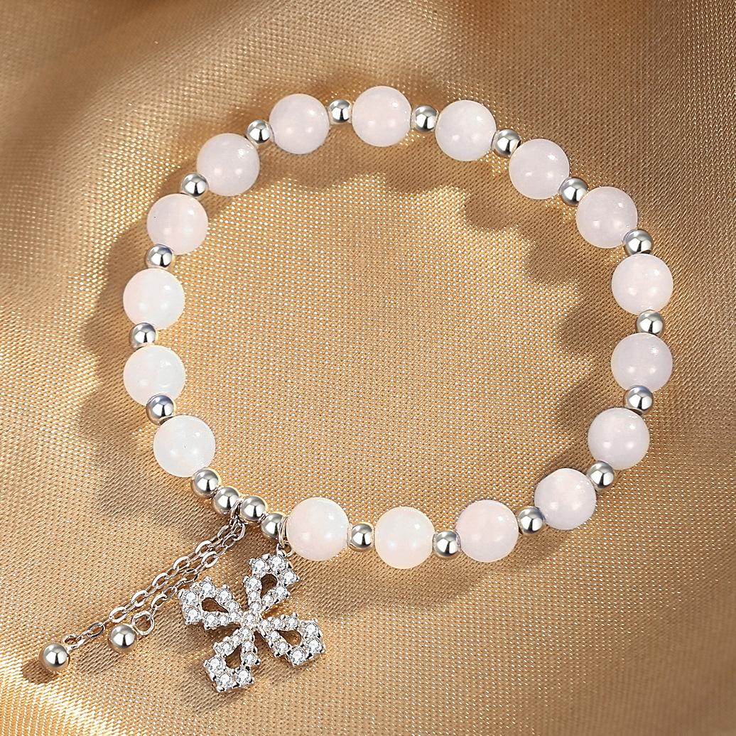 

Легкий роскошный стильный браслет с четырьмя лепестками клевера и полевым нефритом с бриллиантами, серебро S925, инкрустированное бриллиантами и ювелирными изделиями из листьев циркона, ювелирные изделия с кисточками и шариками Adjustable size