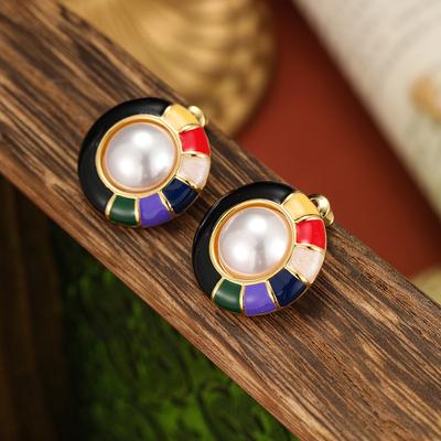 Dámské náušnice s designem lehké luxusu, elegantní, smaltované, s imitací perel, módní a univerzální, náušnice s niche designem