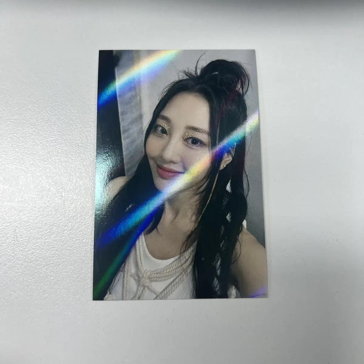 

Loona & Yves Makestar Hologram Unreleased Photocard Photocard