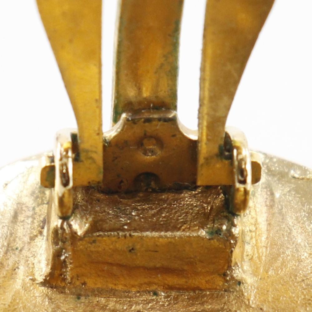 CHANEL COCO Mark Earring vintage Plated Gold 16.0g Women Used