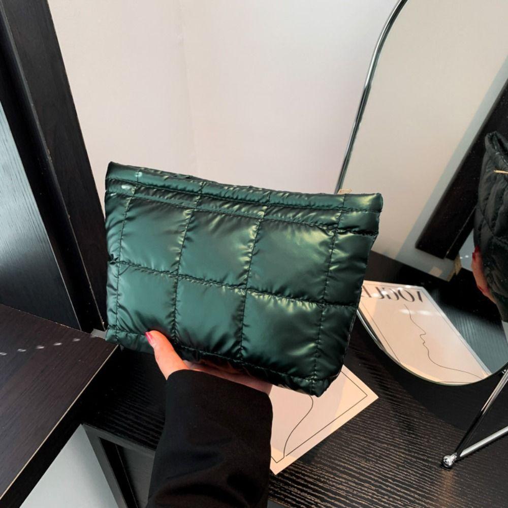

Large Capacity Puffer Pouch Cotton Filled Thick Plaid Clutch Bag Puffer Padded Makeup Bag Women зелёный