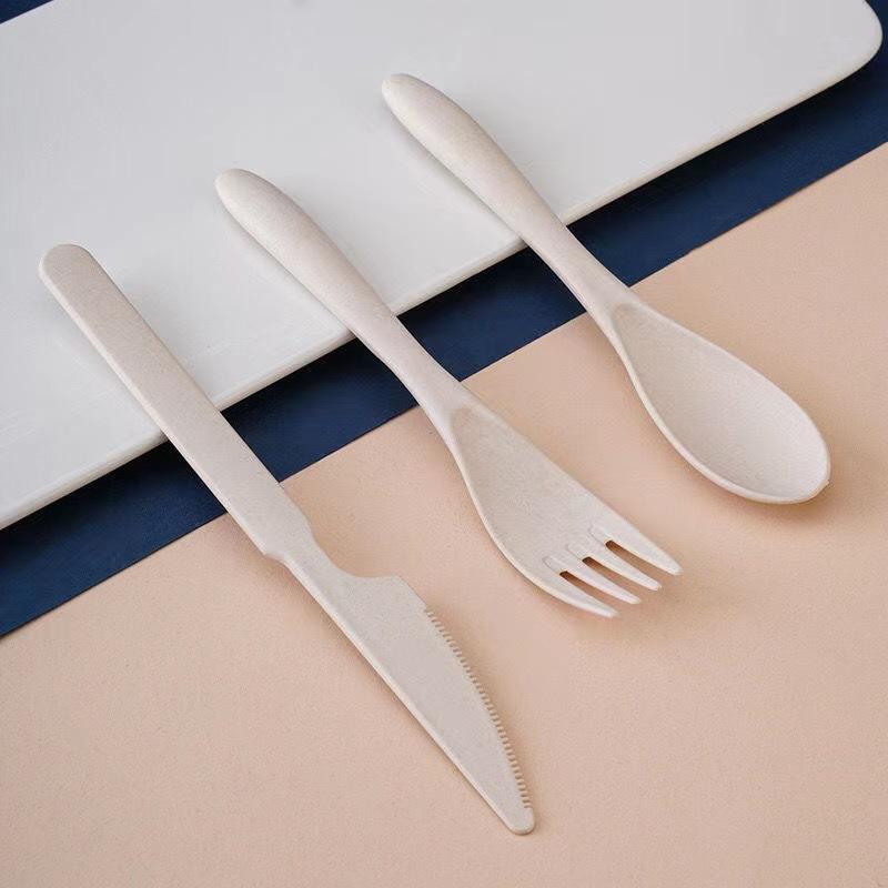 Wheat Straw Student Portable Knife, Fork and Spoon Set, Children's Three-piece Set for Western Cuisine, Dinner Spoon and Fork