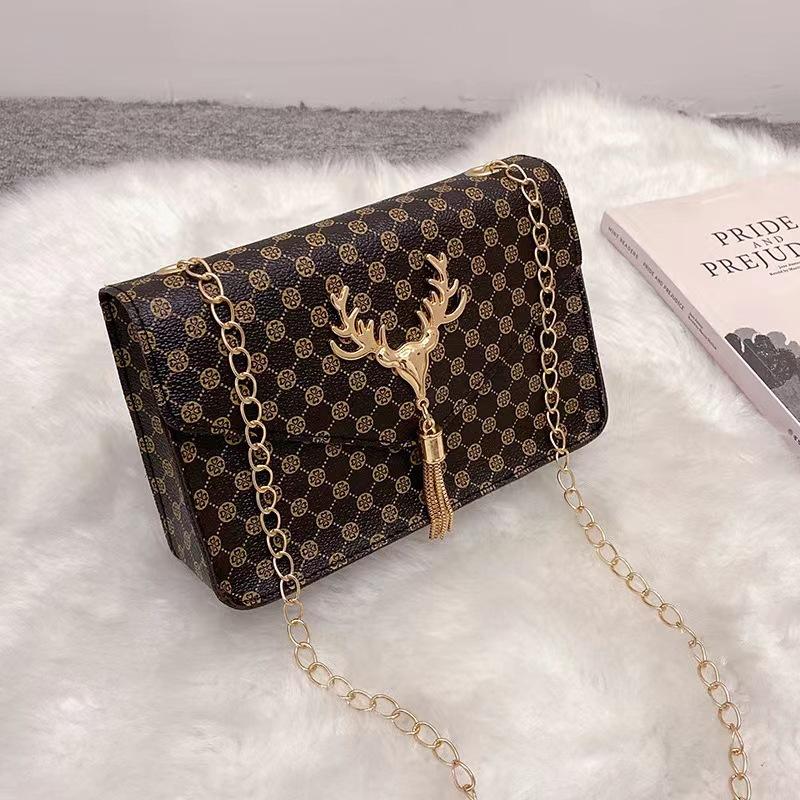 

Bags Fashion small bags New deer fringed hardware messenger bags Personalized shoulder bags