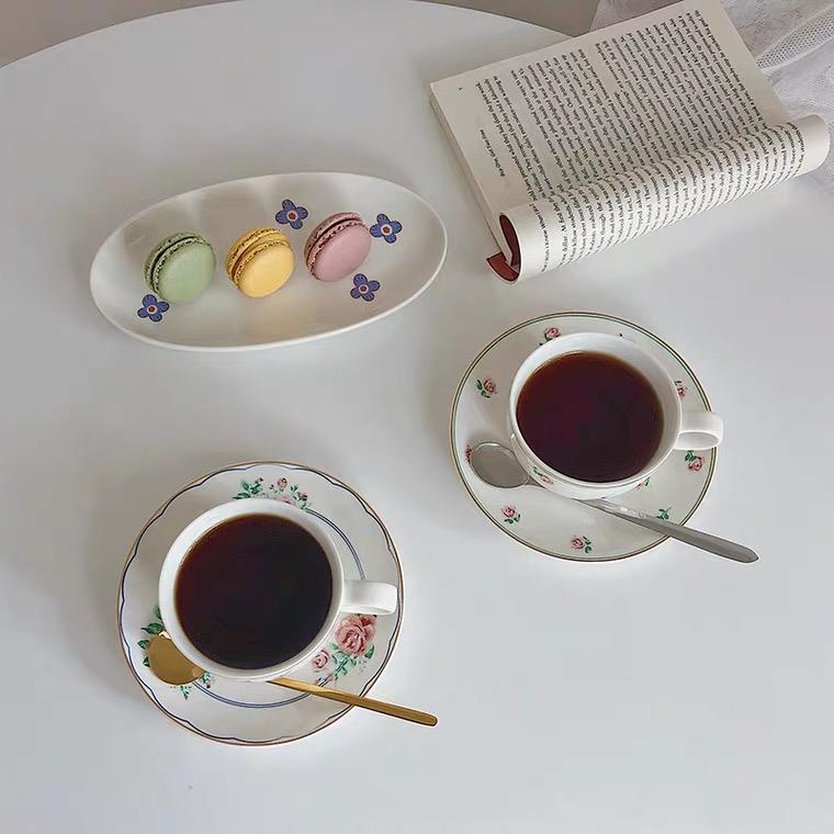 Ins Květinový hrnek Hrnek na kávu Sada nádobí Dvoudílná sada Šálek na kávu Keramický hrnek na vodu Hrnek na mléko Šálek na odpolední čaj