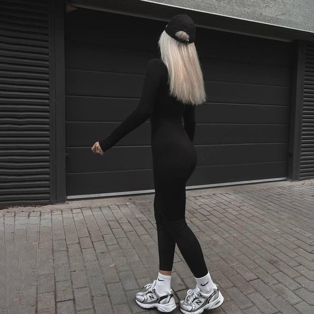 Women's Solid Color Windproof Bodysuit - Figure-Hugging, Autumn/Winter One-Piece, Wear Alone or Layered.