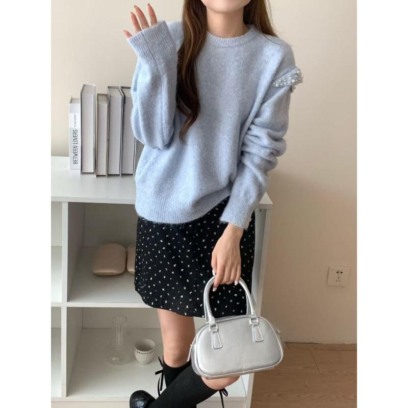 

Lazy Wind Heavy Industry Bead Knitted Pullover Women s Winter New Fashion Versatile Simple Sweater One size