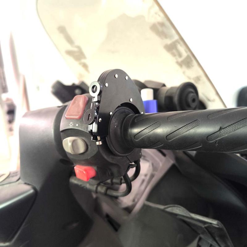 Motorcycle Cruise Control Throttle For High Grade Aluminum Lock Assist Retainer Universal Wrist Grip Handle Bar 1Pc