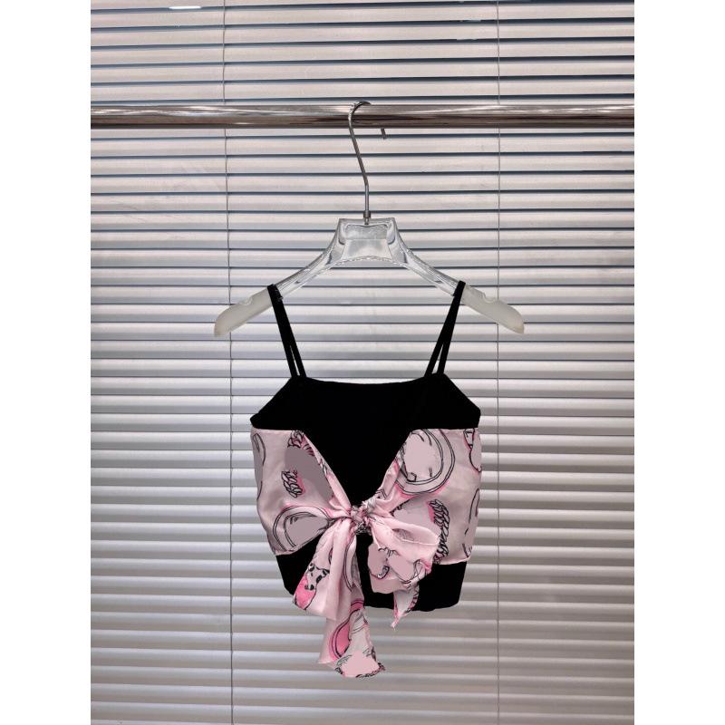 2026 Summer Silk Scarf Patchwork Knit Sleeveless Camisole: Slimming, Versatile Top