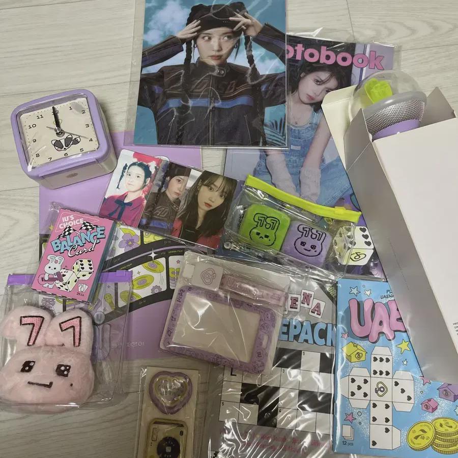 

Iu Lightstick Ike, 5th And 7th Season Items