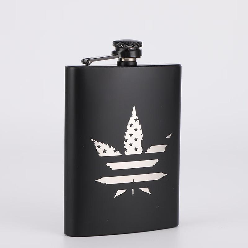 Portable Outdoor Plastic Hip Flask Travel Set