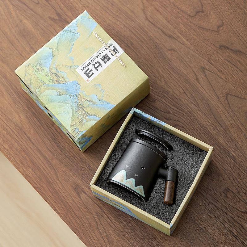 Bank Enterprise Graduation & Teacher Gifts: Water Cups from Palace Museum Cultural Collection