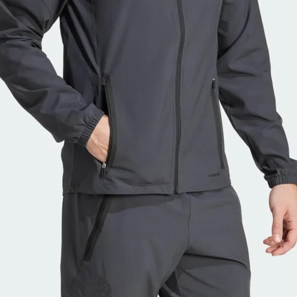 adidas Felpa con cappuccio unisex FC Bayern Tiro 25 tinta unita con zip e maniche lunghe JW4674