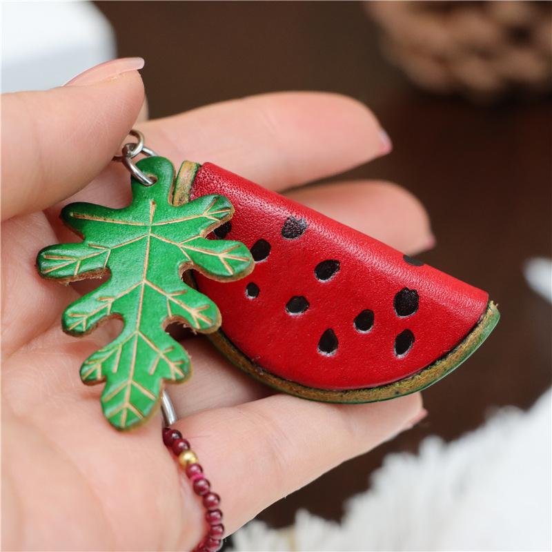 Première Couche Cuir de Vache Créatif Petite Pastèque Porte-clés de Voiture Pendentif de Sac Mini Mignon Fruit Accessoires de Sac en Cuir de Vache