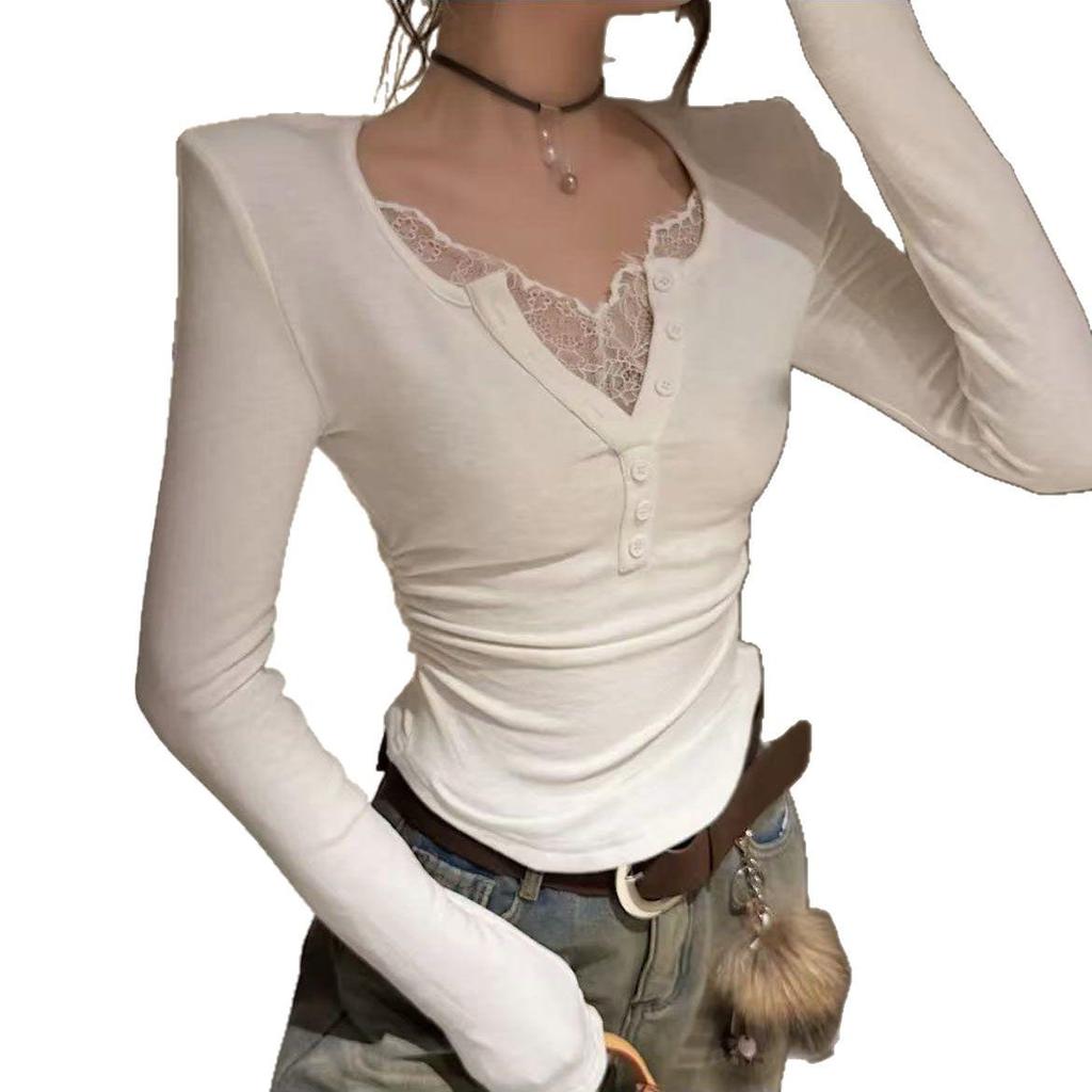 Women's Autumn/Winter V-Neck Lace Patchwork Fleece T-Shirt – Trendy Two-Piece Design.