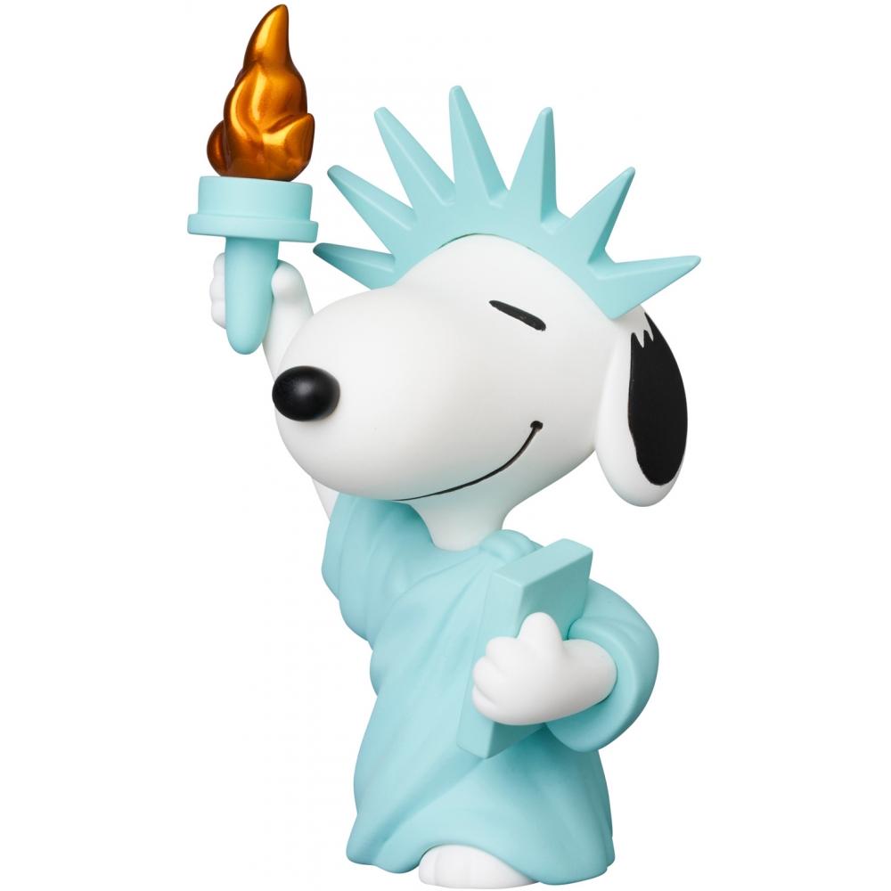 Peanuts Statue Of Liberty Snoopy Model 17