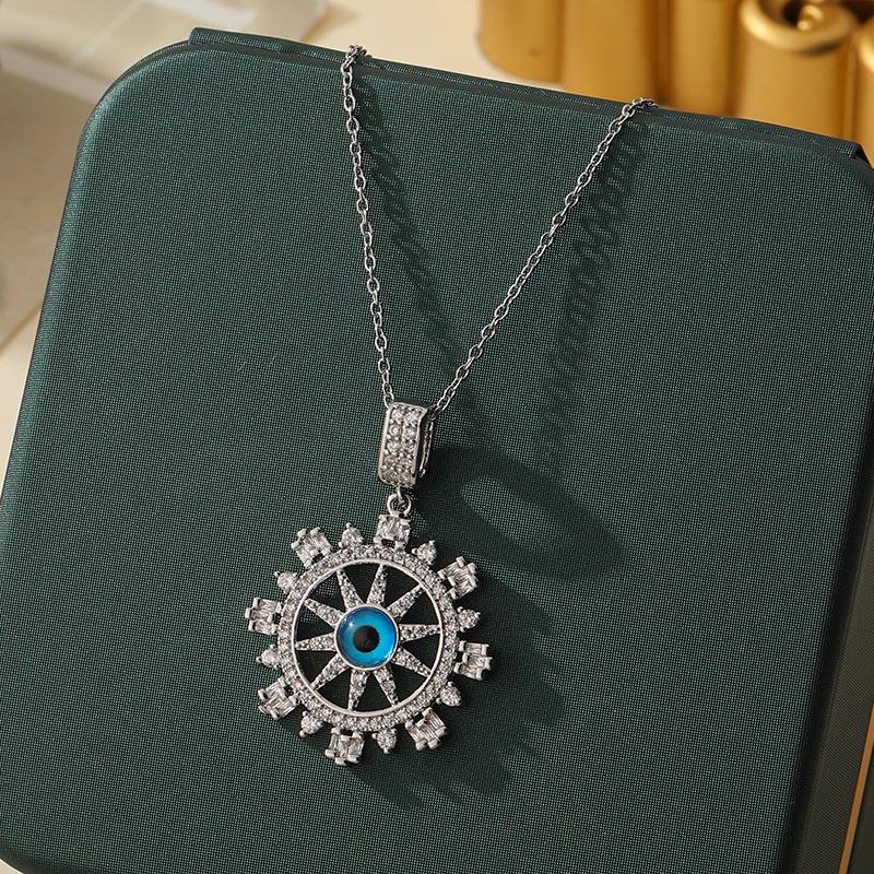 Beliebte Halskette mit blauem bösen Blick aus Titanstahl für Damen – Vielseitiger und personalisierter Schlüsselbeinkettenschmuck