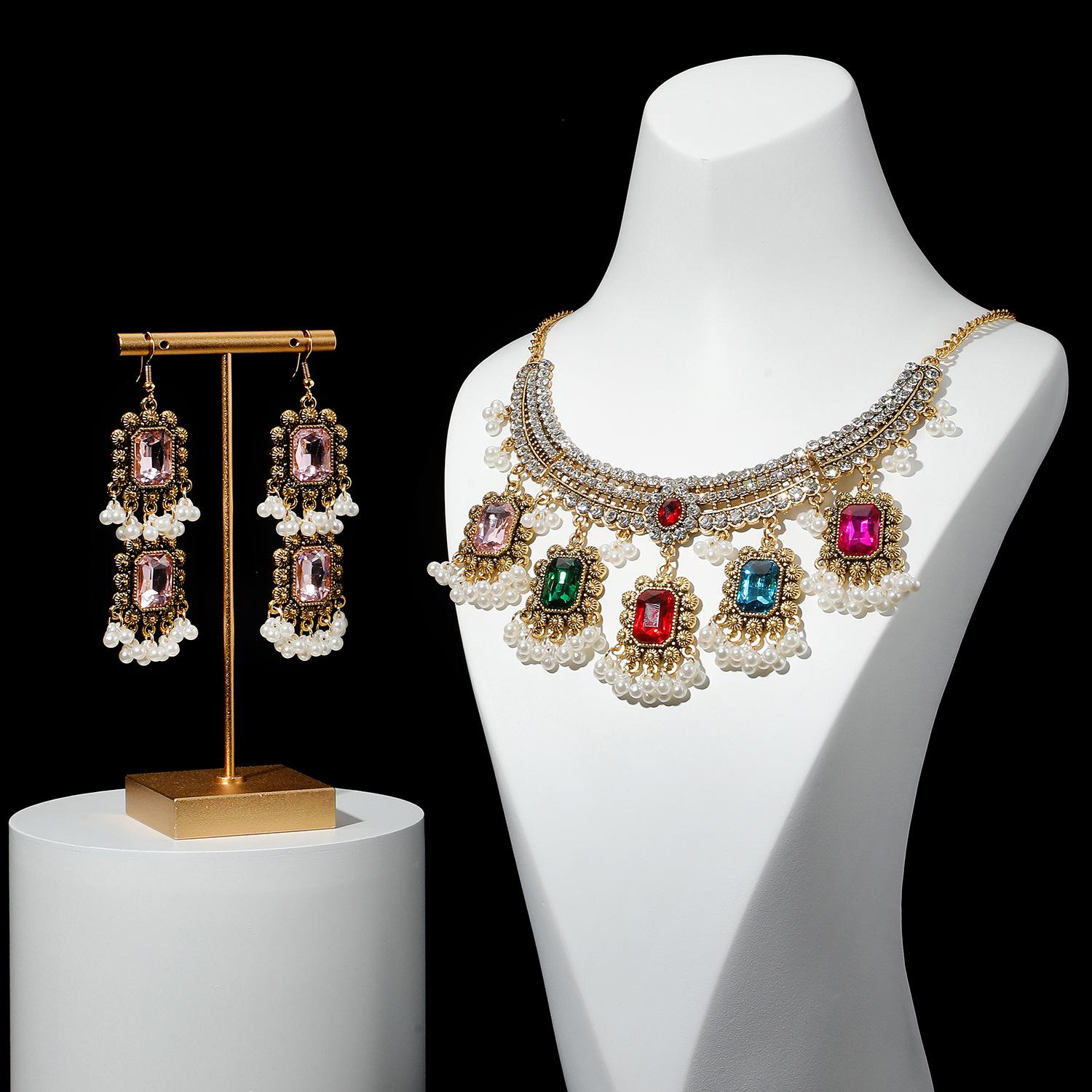 2023 Retro Bohemian Bead and Metal Ethnic Necklace with Earrings Electroplated