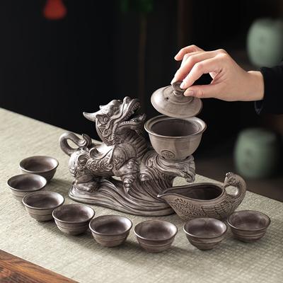 1 Set Lazy Tea Set Magnetic Water Diversion Rotating Gaiwan Tea Maker Automatic Brave Troops Retro Teapot Tea Cups Cover Bowl Rectangular Tea Tray Chi
